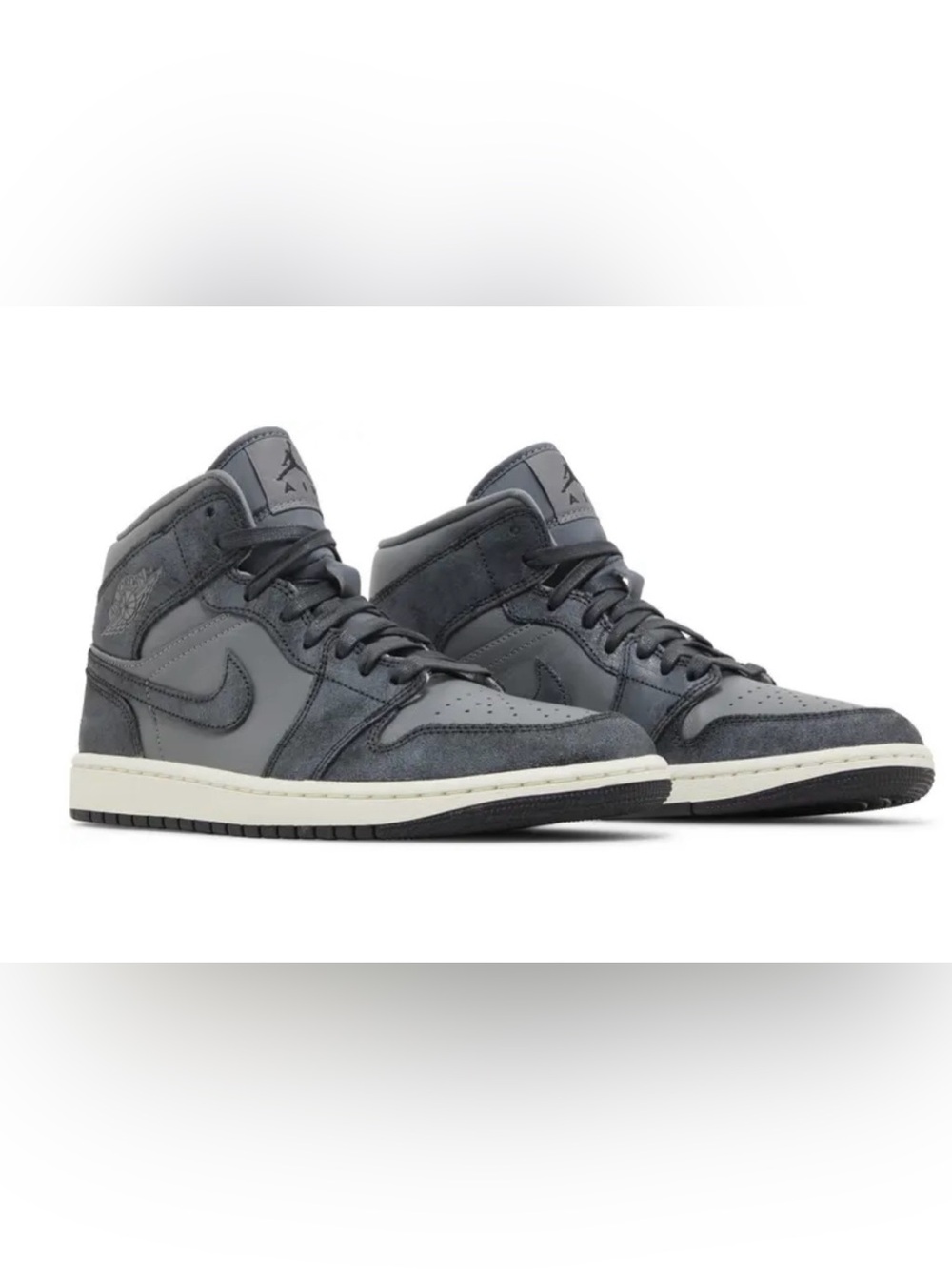 AirJordan 1 Mid SE Smoked Grey Size 10